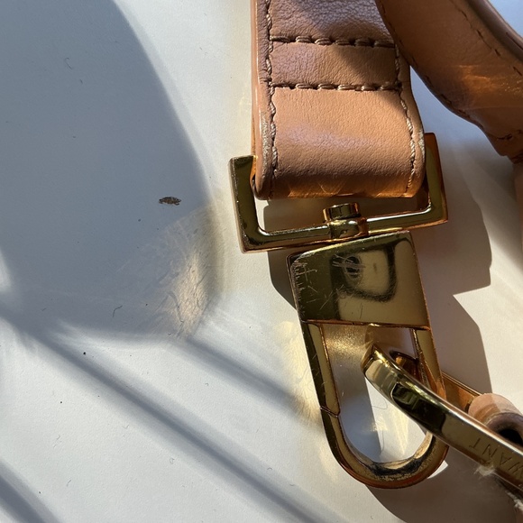 Well loved want Les essentials bag - Picture 3 of 4